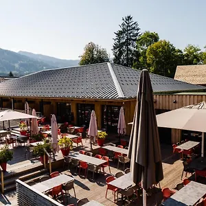 https://village-vacances-le-berouze.hotels-rhonealpes.com