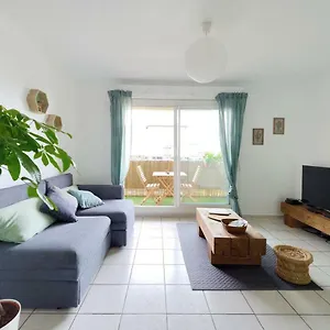 Appartement T2 Cosy Proche Du Centre-ville Avec Garage Inclus, Aix-en-Provence